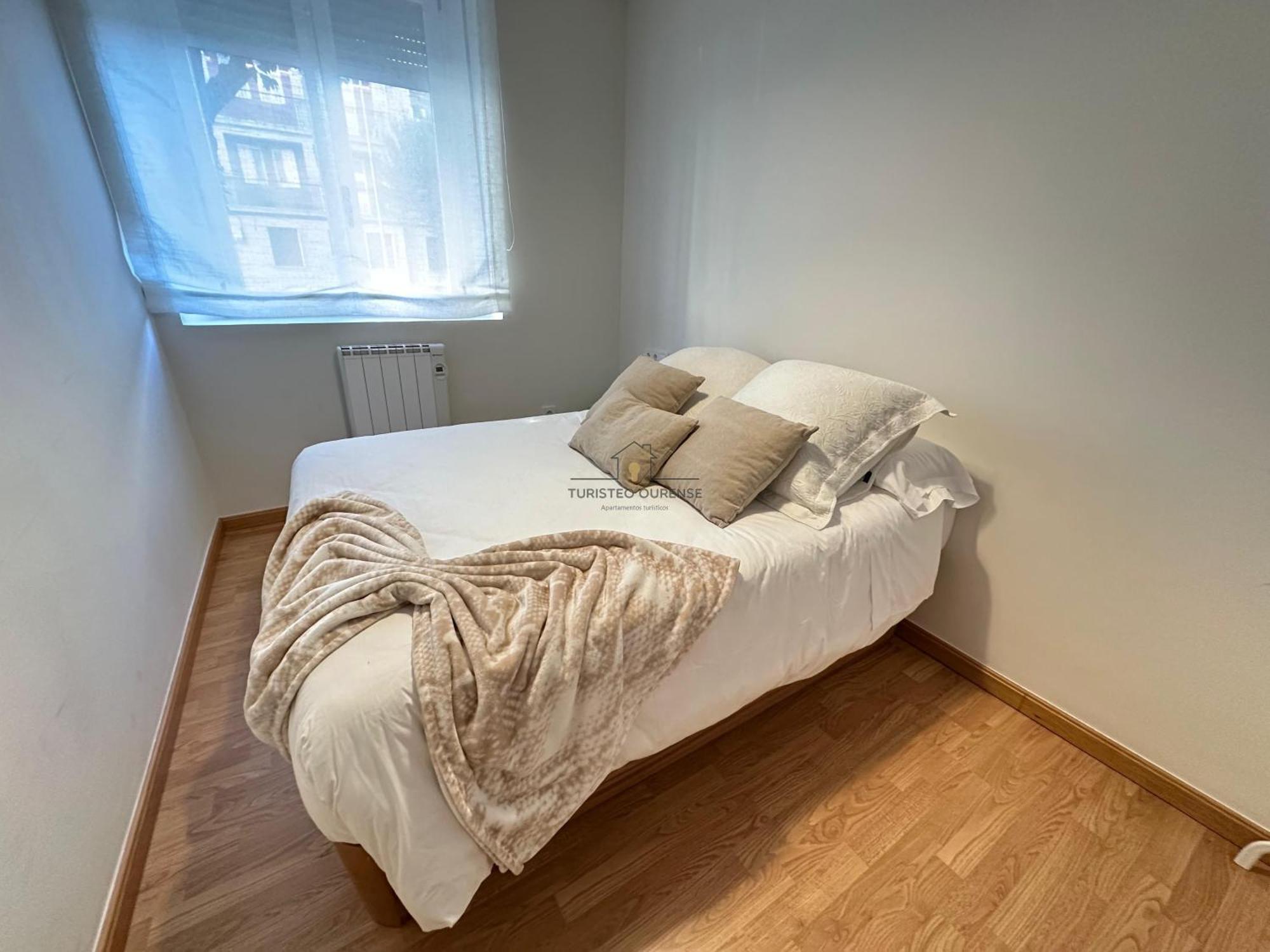 Hogar Forxa Puente Lägenhet Ourense Exteriör bild